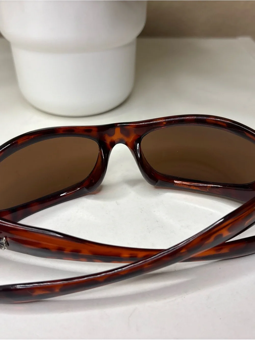 Vintage Tortoise Wrap-Around Sport Sunglasses Y2K Silver Cross Accent